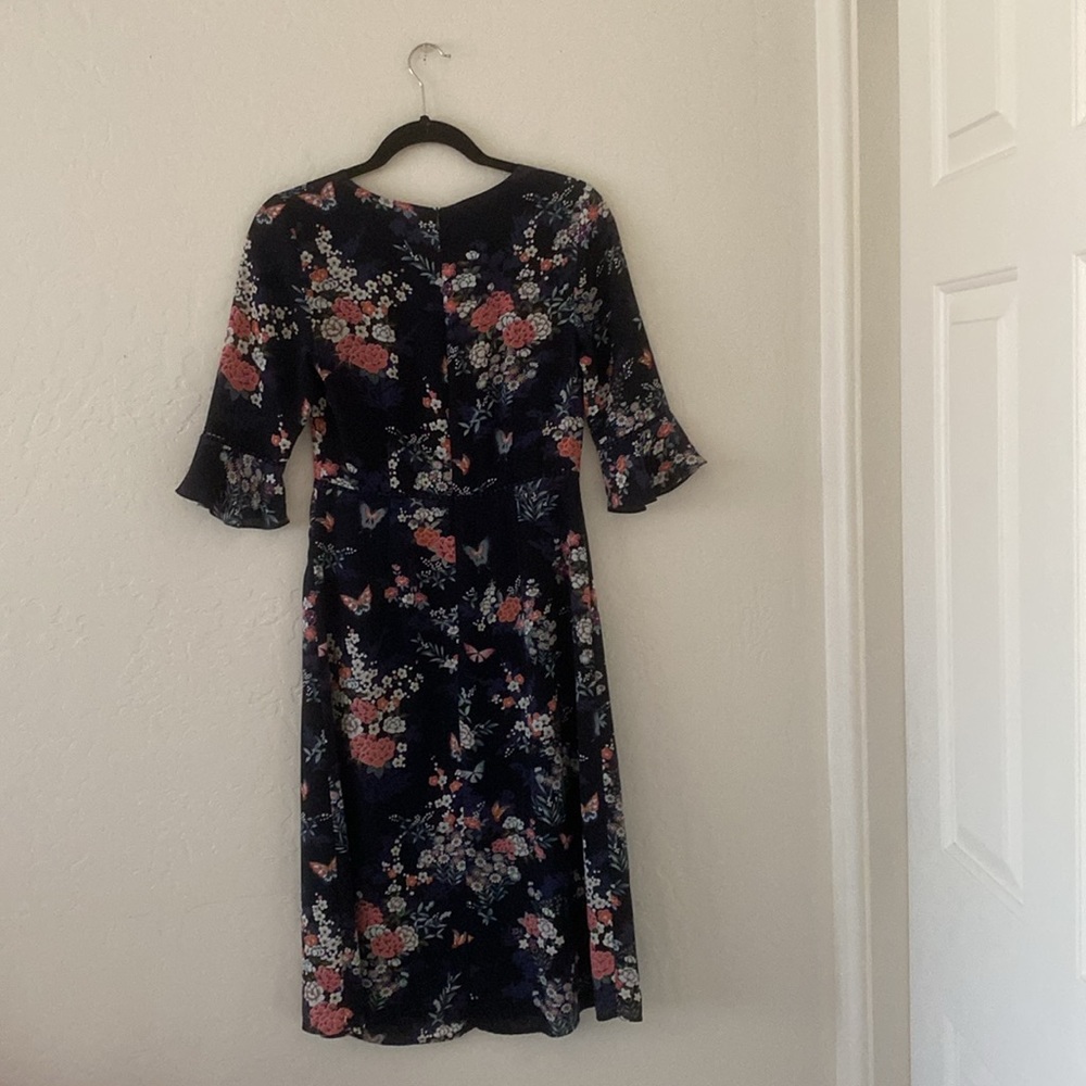 Oasis Floral Dress - Picture 2 of 6